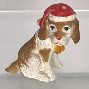 Mini Clown Face Sad Spaniel Brown/White Dog Wearing Santa Hat Resin Ornament